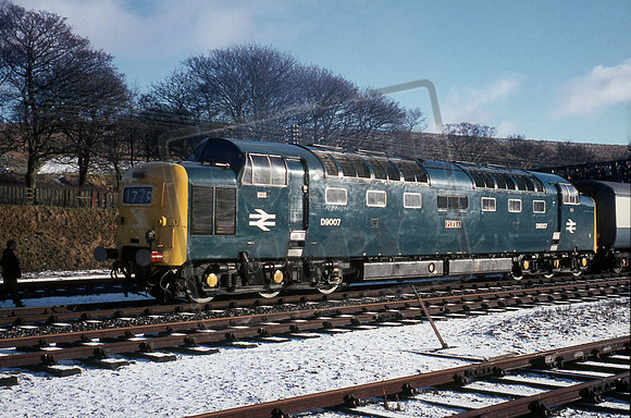 D9007 1969-01-05 Riccarton Junction