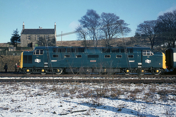 D9007 1969-01-05 Riccarton Junction