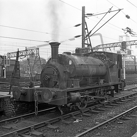 56027 1960-08-06 Crewe station