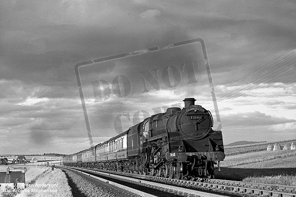 73146 1957 Whitemoss level crossing