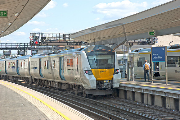700053 2025-06-16 London Bridge
