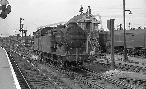 69571 1960-08-02 Peterborough North