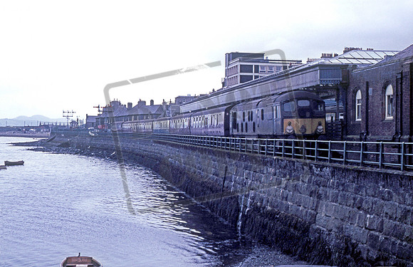 D5056 1967-09-09 Fort William