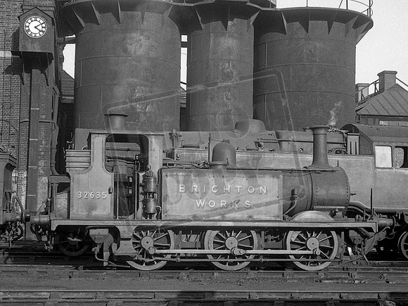 32635 1962-10-06  Brighton shed