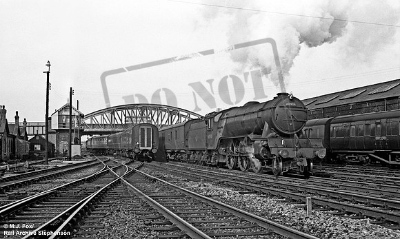 60906 1961-03-04 Peterborough North