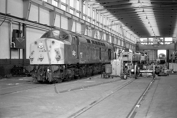 40117 1970s Reddish MPD