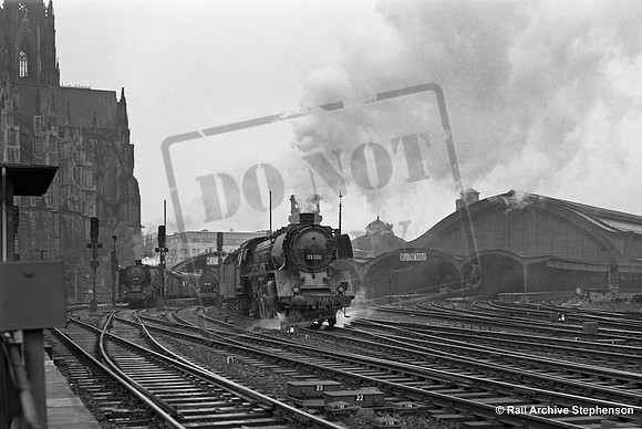 DB 03 209 1954-06-26 Koln Hbf