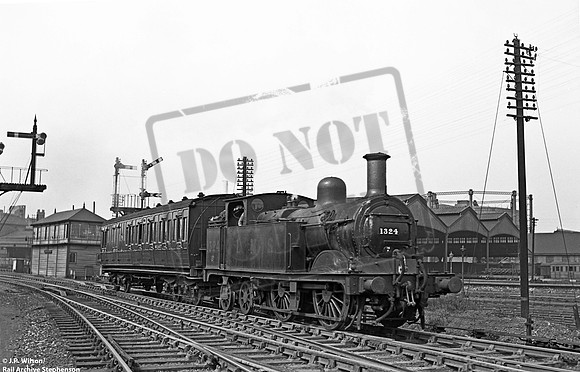 1324 1952-04-11 Nottingham Midland