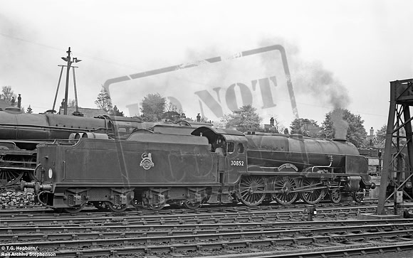 30852 1950s Bournemouth shed