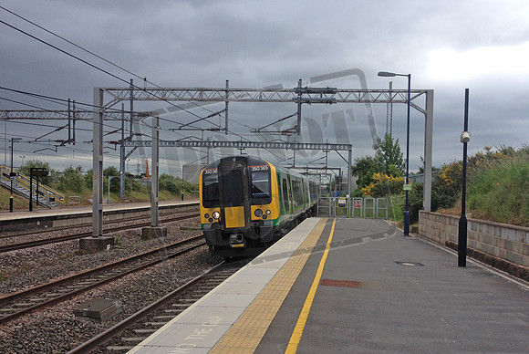 350369 2015-06-17 Lichfield Trent Valley