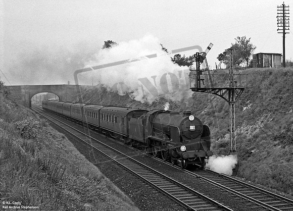 30926 1957-04-22 Tonbridge