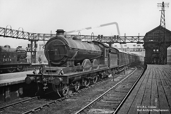 2204 1933 Kings Cross