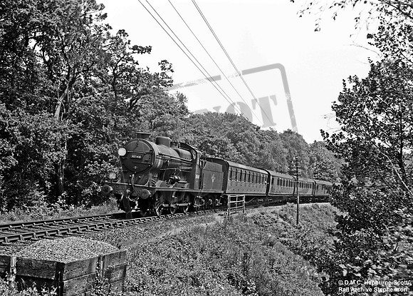 30548 1960-06-04 Lymington Junction
