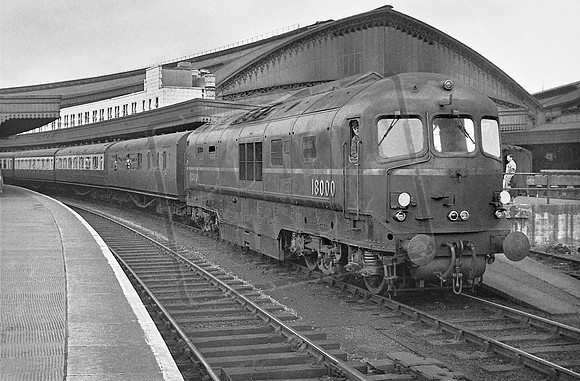 18000 1950s Bristol Temple Meads