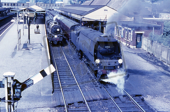 34038 1964-07 Southampton Central