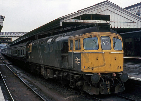 33022 1975c Exeter
