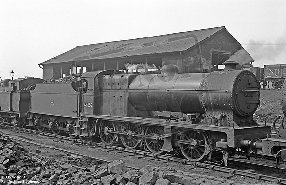 49659 1954-04-11 Nottingham shed