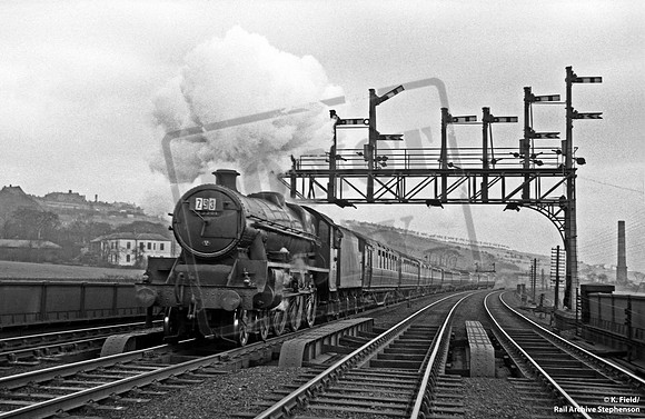 45581 1950s Red Doles Junction