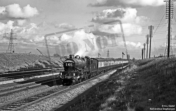 7000 1957-11-02 Iver