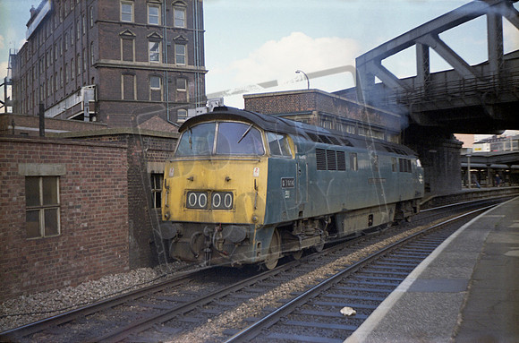 D1014 1972-06-07 Paddington