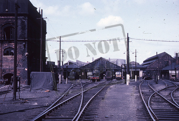 shed 1964-05-09 Swindon-ROS-CG1199-091