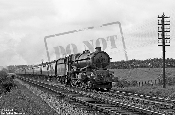 6005 1957-09-28 near Beaconsfield