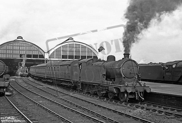 69894 1952-09-06 Darlington station