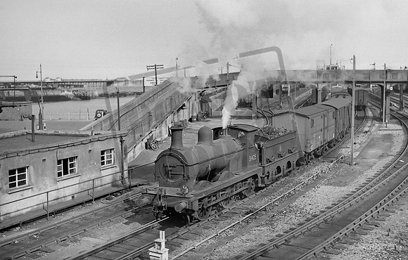 31425 1955-08-04 Dover Harbour