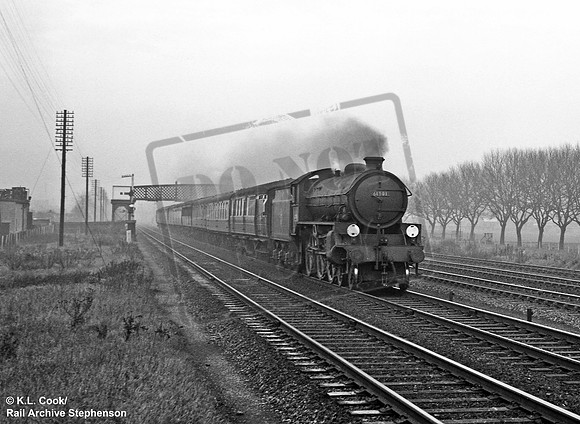 61301 1957-11-23 Tottenham