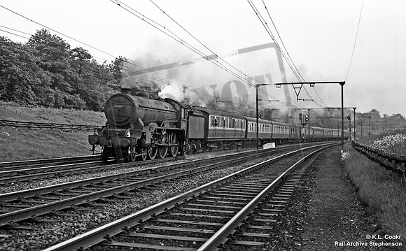61631 1958-06-08 Shenfield