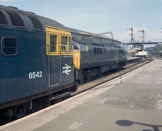 D1014 1971-07-02 Exeter St Davids