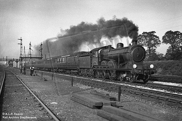 8511 1927c Chadwell Heath