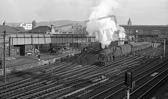 44704 1965-04 Perth