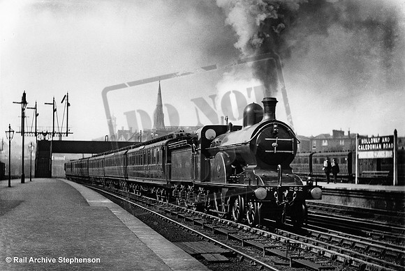 GNR 262 1900c Holloway