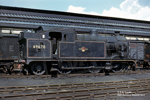 69678 1961-05-07 Stratford