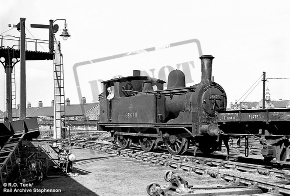 68678 1958-08-12 Wearmouth