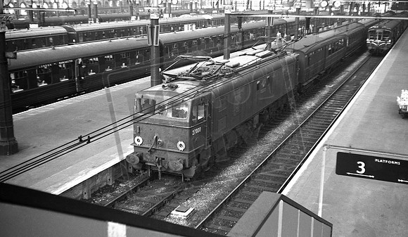 E27000 1961 Manchester Piccadilly