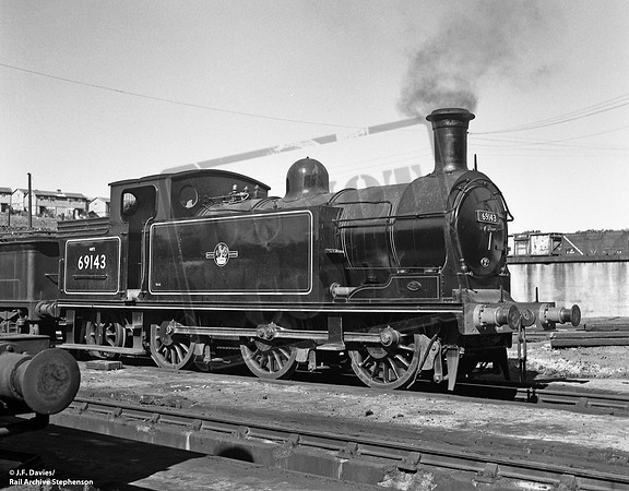 69143 1957-10 Eastfield