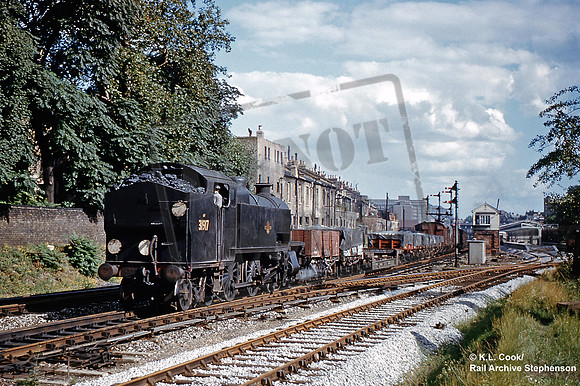 31917 1959-08-15 Kensington Olympia