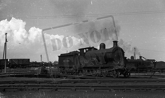 1577 1949c Ashford shed -ROneg-1909-892-261