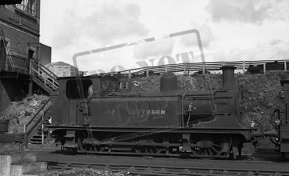 1602 1949c Reading Southern shed-ROneg-1909-892-352