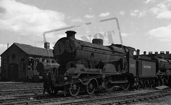 2055 1951c Eastbourne shed -ROneg-1909-892-313