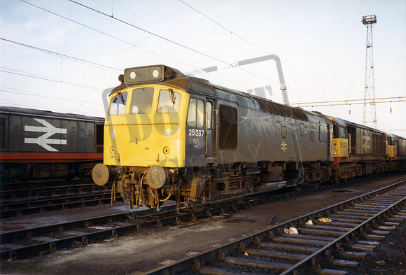 25287 1984 Bescot Yard