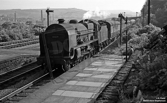45539 1950s Golcar