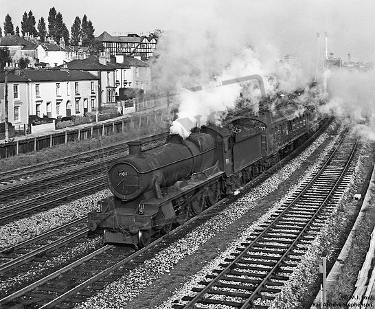 7904 1965-09-02 Southampton Central