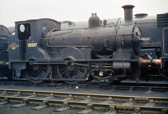 30587 1962-08 Eastleigh