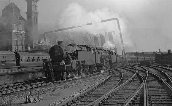42614 1958 Salford