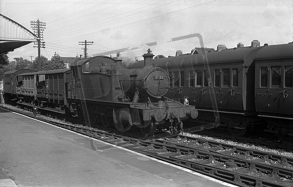 5523 1950s Yatton