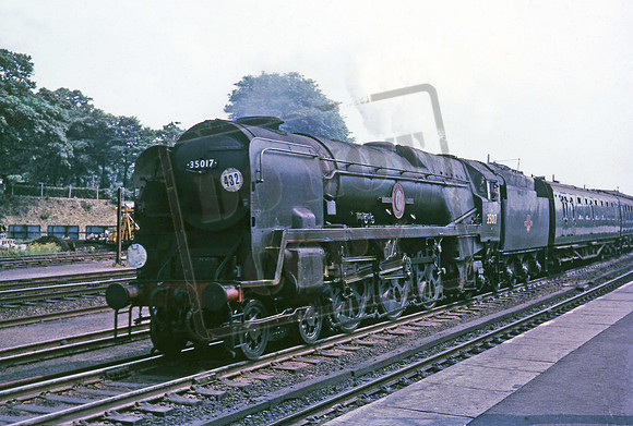 35017 1965-06 Basingstoke