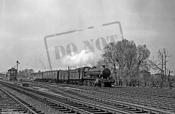 6836 1960-04-30 West Drayton